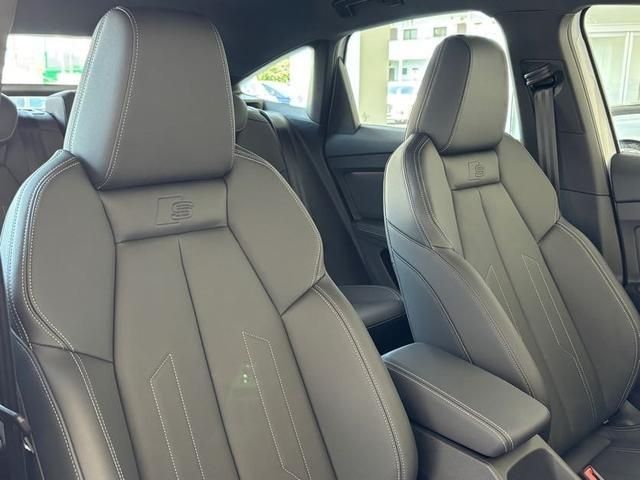 AUDI AUDI Q4 e-tron SPORTBACK 2025