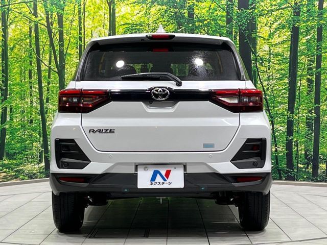 TOYOTA RAIZE 2025
