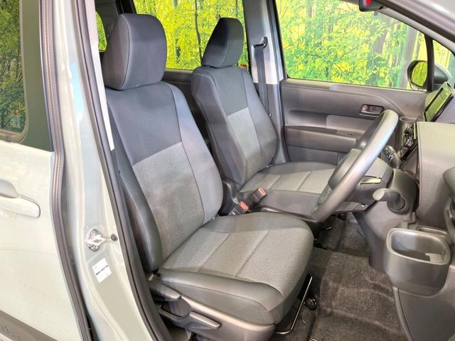 TOYOTA SIENTA HYBRID 2025