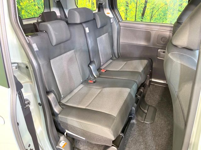 TOYOTA SIENTA HYBRID 2025