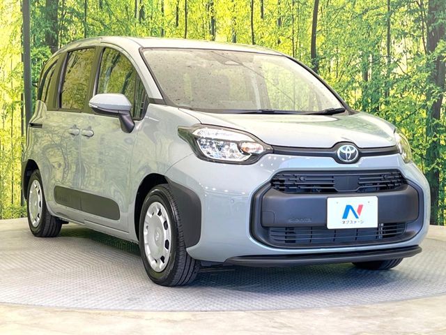 TOYOTA SIENTA HYBRID 2025