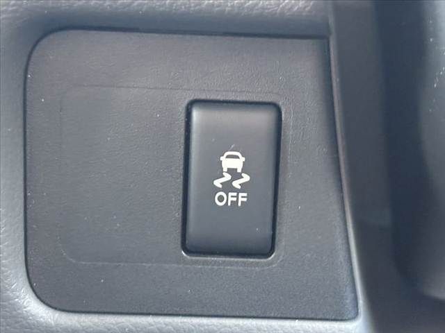 NISSAN NV200 VANETTE van 2017