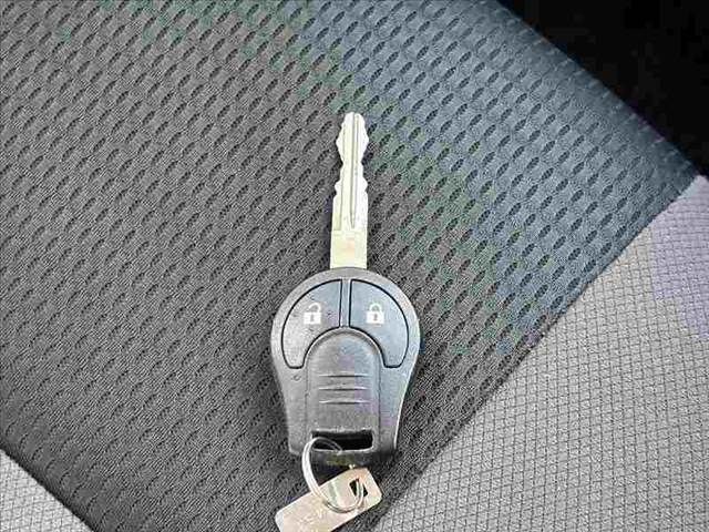 NISSAN NV200 VANETTE van 2017