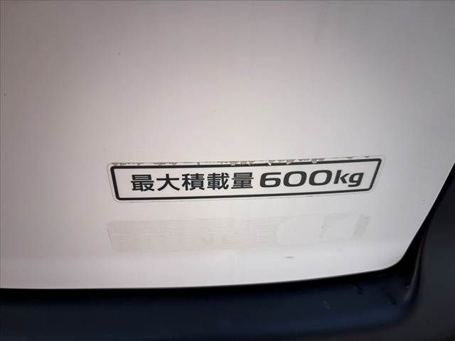 NISSAN NV200 VANETTE van 2017