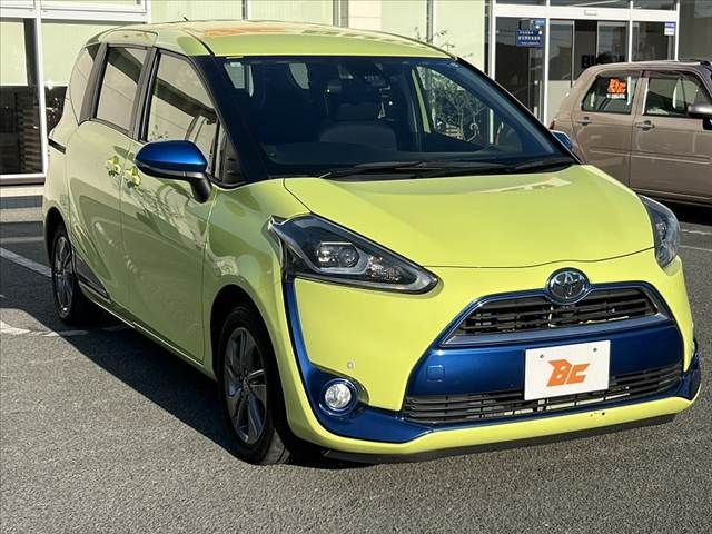 TOYOTA SIENTA 2016