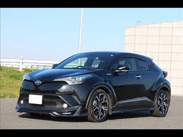 TOYOTA C-HR 2017