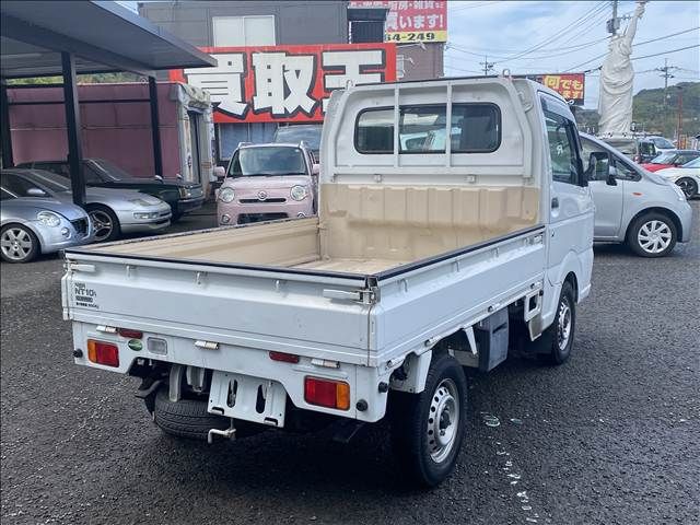 NISSAN NT100 CLIPPER 2015