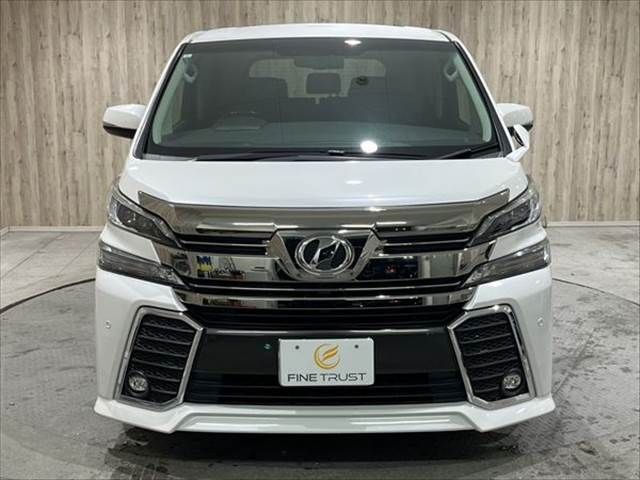 TOYOTA VELLFIRE 2015