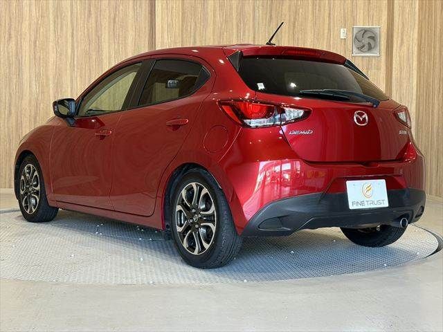 MAZDA DEMIO 2015