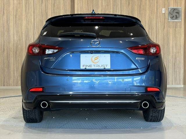 MAZDA AXELA SPORTS 2016