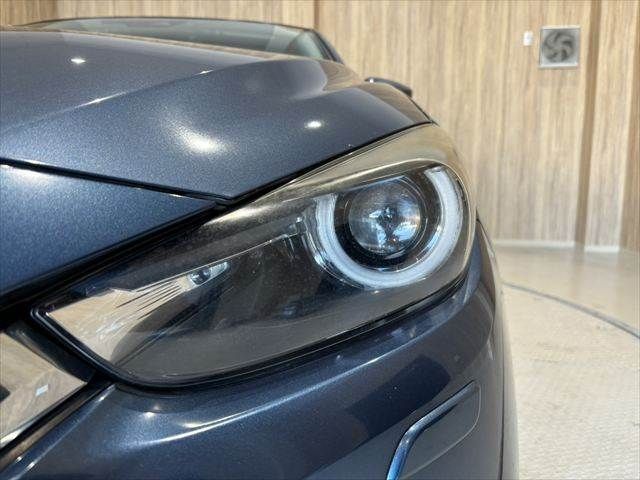 MAZDA AXELA SPORTS 2016