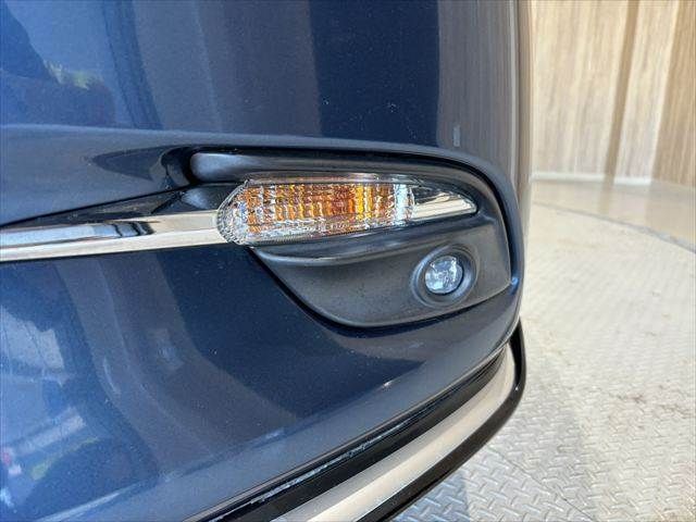 MAZDA AXELA SPORTS 2016