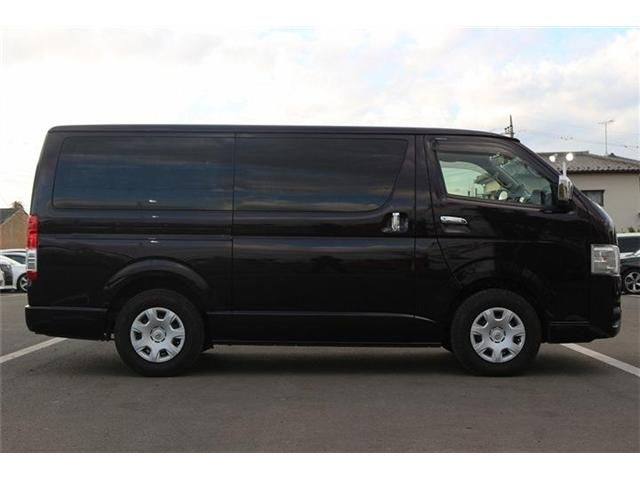 TOYOTA HIACE van 2WD 2020