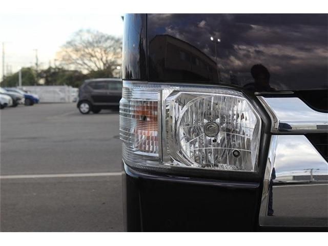 TOYOTA HIACE van 2WD 2020