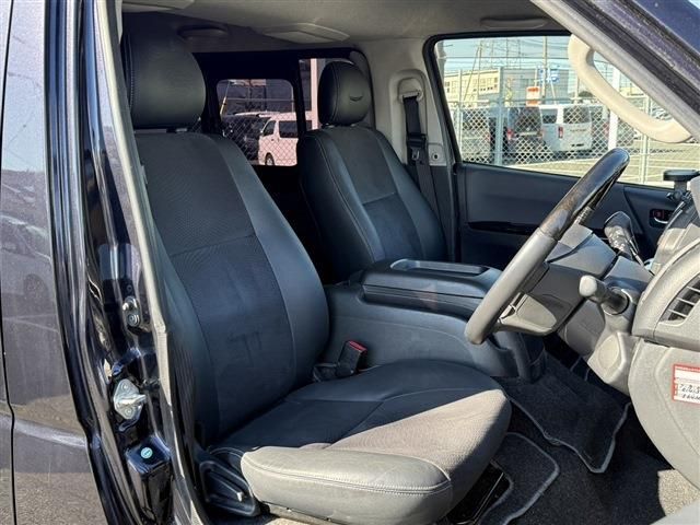 TOYOTA HIACE van 2WD 2016