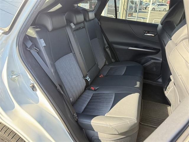 TOYOTA HARRIER HYBRID 2021