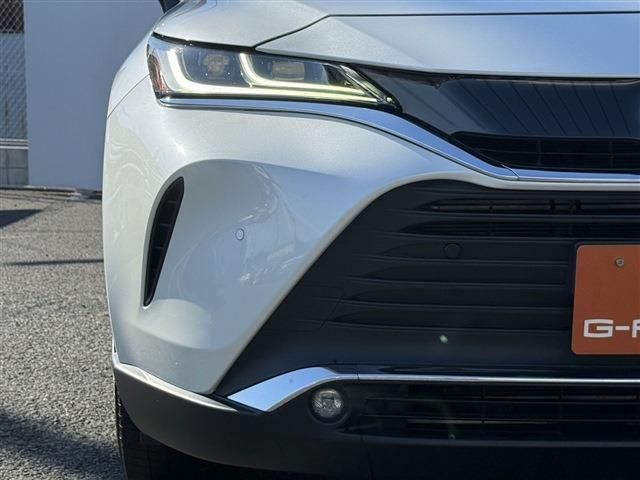 TOYOTA HARRIER HYBRID 2021