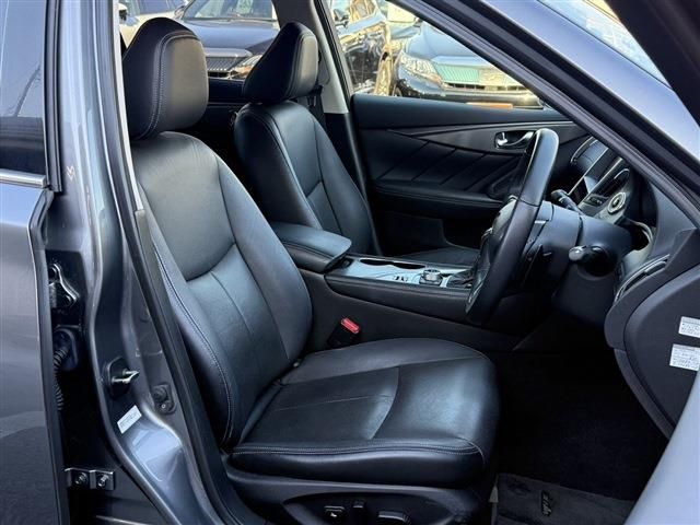 NISSAN SKYLINE HYBRID 2018