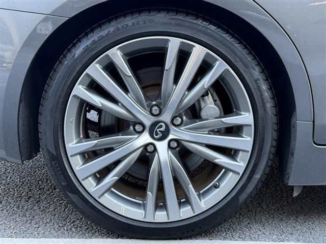 NISSAN SKYLINE HYBRID 2018