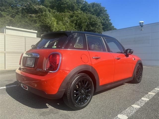 BMW MINI COOPER D 5DOOR 2020