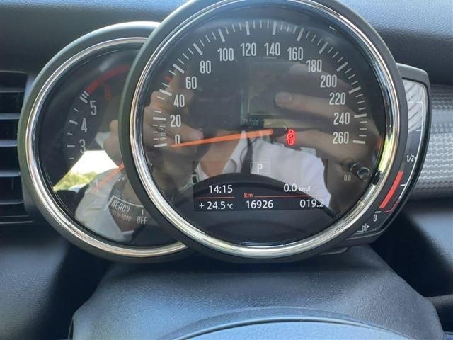 BMW MINI COOPER D 5DOOR 2020