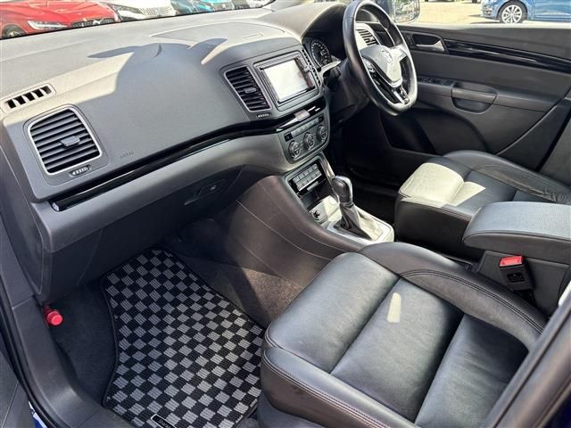 VOLKSWAGEN VOLKSWAGEN SHARAN 2020