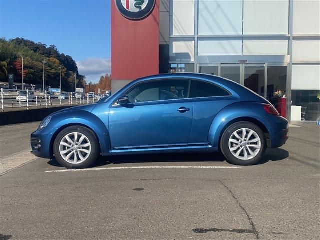 VOLKSWAGEN VOLKSWAGEN The BEETLE 2017