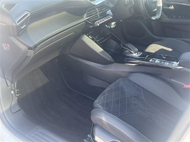 PEUGEOT PEUGEOT 2008 2021