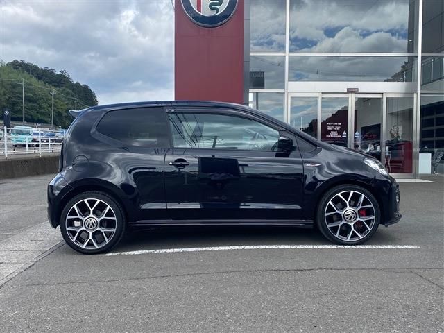 VOLKSWAGEN VOLKSWAGEN up! 2018