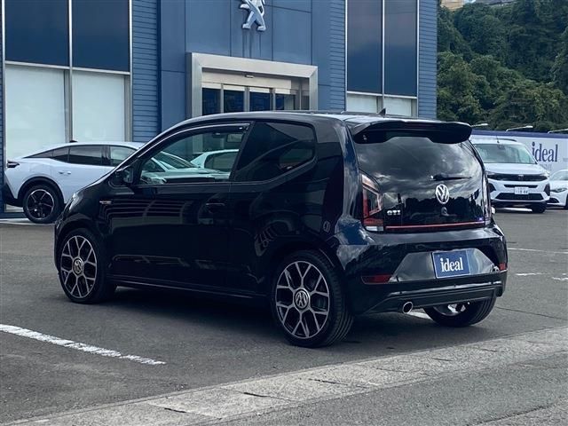 VOLKSWAGEN VOLKSWAGEN up! 2018