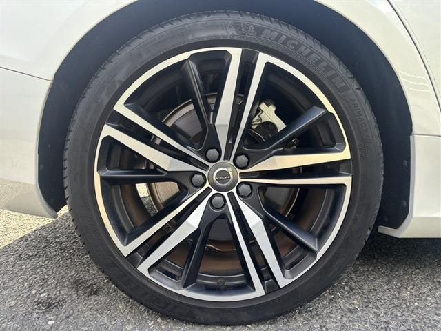 VOLVO VOLVO V60 2021