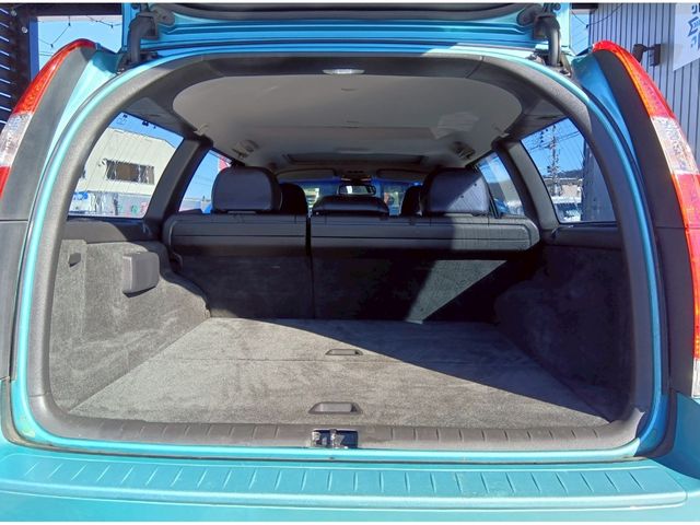 VOLVO VOLVO V70 2005