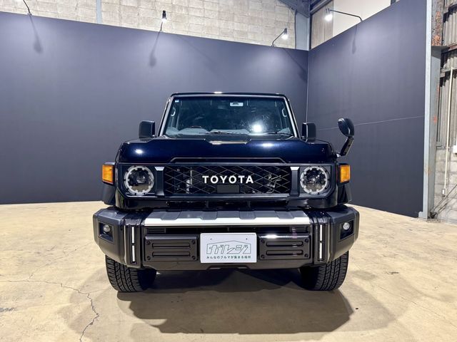 TOYOTA LANDCRUISER 70 2024