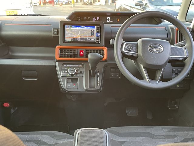 DAIHATSU TANTO FAN CROSS 2022