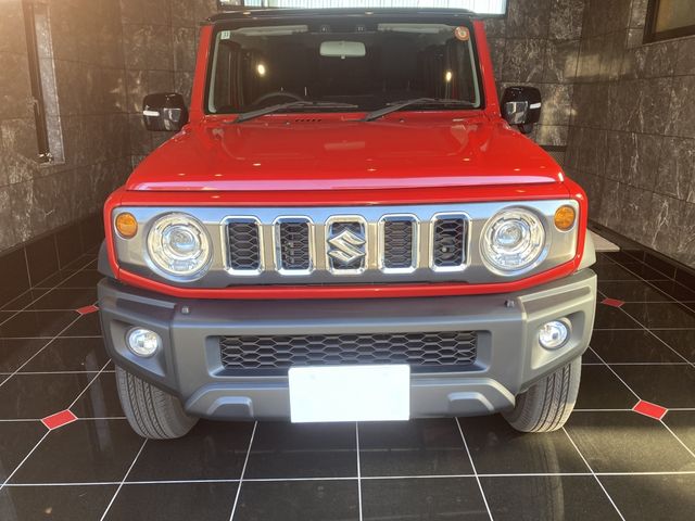 SUZUKI JIMNY NOMADE 2025