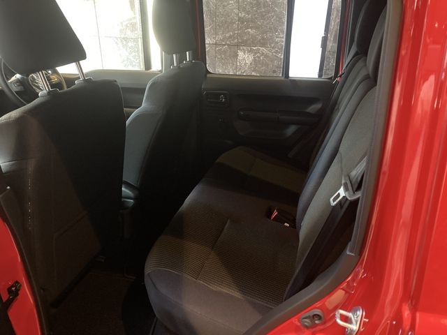 SUZUKI JIMNY NOMADE 2025