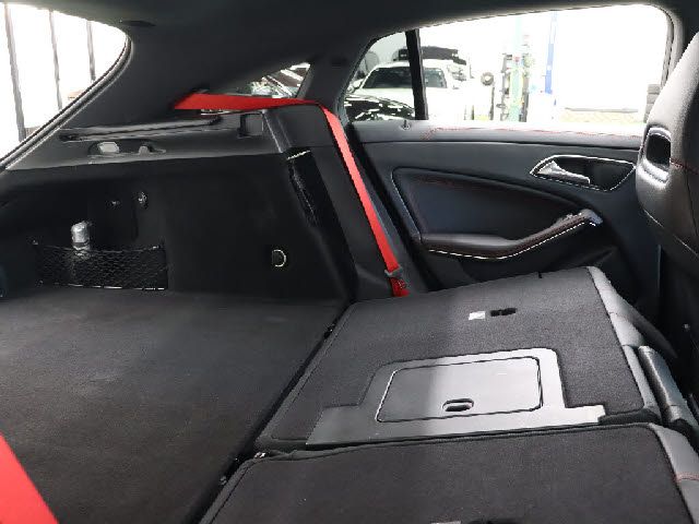 MERCEDES BENZ MERCEDES AMG CLA Shooting Brake 2018