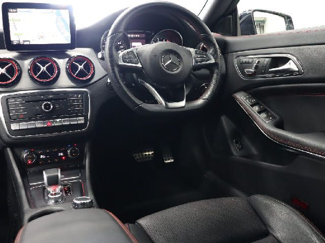 MERCEDES BENZ MERCEDES AMG CLA Shooting Brake 2018