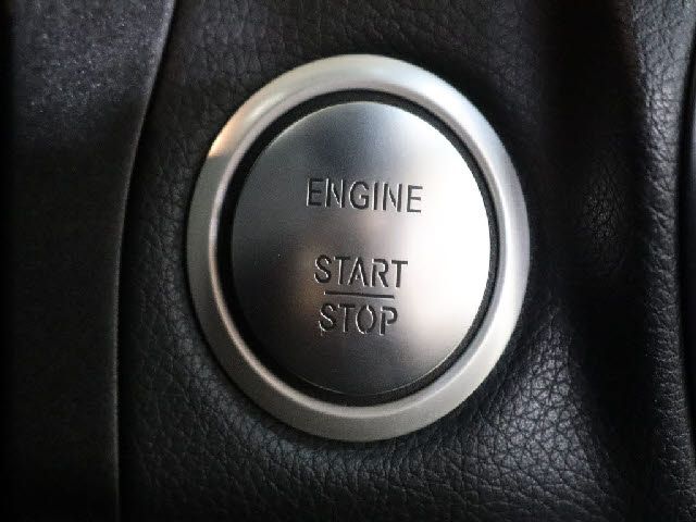 MERCEDES BENZ MERCEDES AMG Cclass Cabriolet 2016