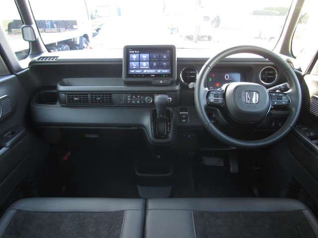 HONDA N BOX CUSTOM 2023