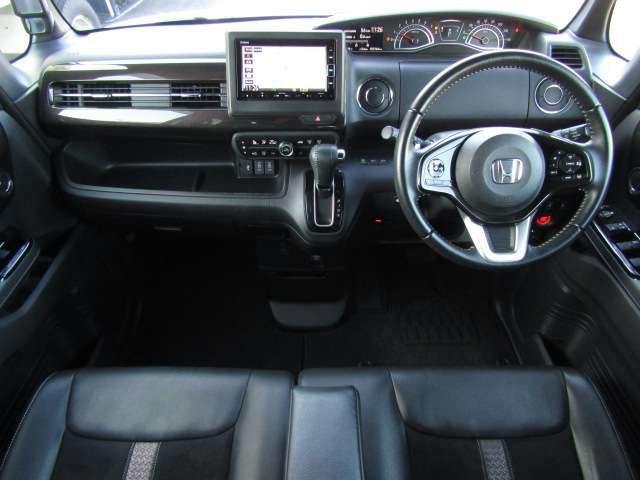 HONDA N BOX CUSTOM 2020