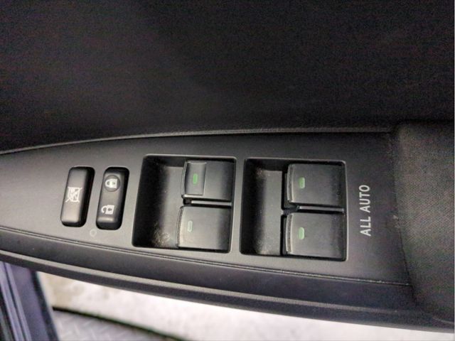 TOYOTA COROLLA FIELDER HYBRID 2014