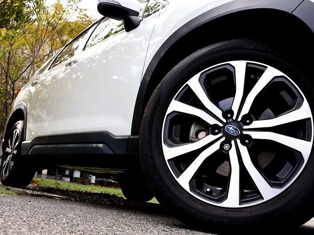 SUBARU FORESTER 2018