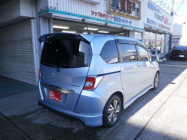 HONDA FREED HYBRID 2015