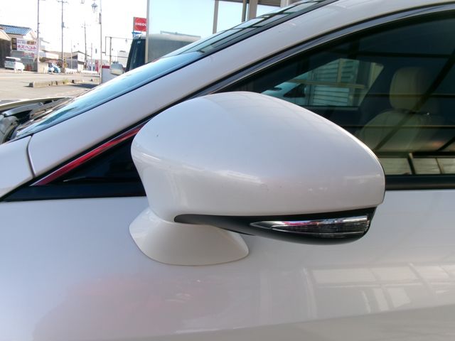 TOYOTA LEXUS RC300h 2015