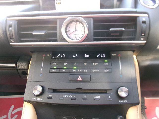 TOYOTA LEXUS RC300h 2015