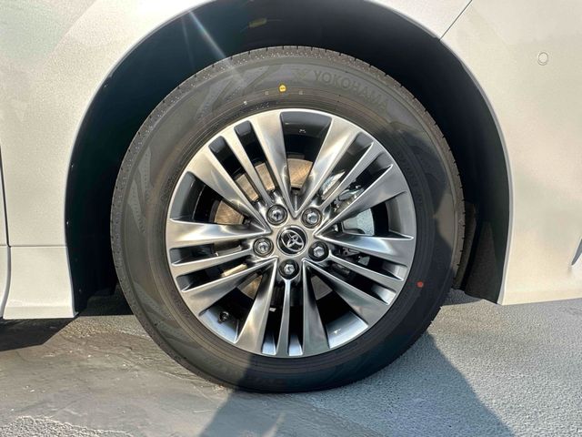 TOYOTA ALPHARD hybrid 2025