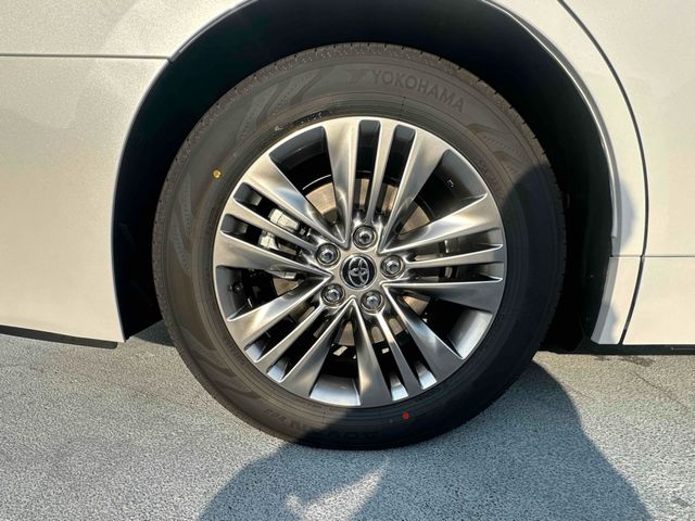 TOYOTA ALPHARD hybrid 2025