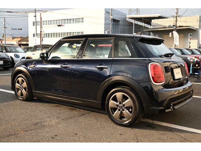 BMW MINI COOPER 5DOOR 2021
