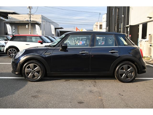 BMW MINI COOPER 5DOOR 2021